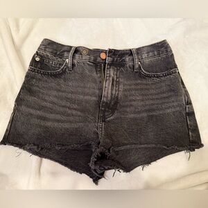 BDG girlfriend high- rise Black Denim Jean Shorts size 25